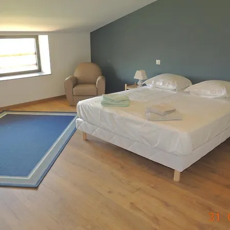 La Bergerie De La Borie Piscine Pres Rocamadour Сasa de vacaciones *